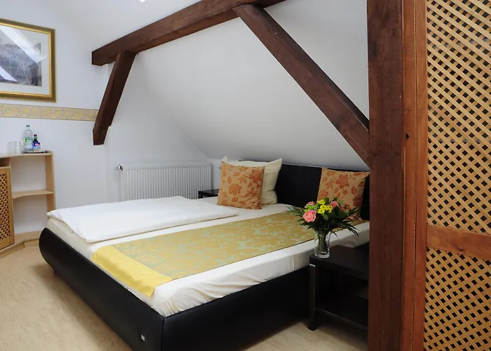 Otel Schlossresidenz Heitzenhofen