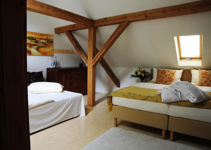 Otel Schlossresidenz Heitzenhofen