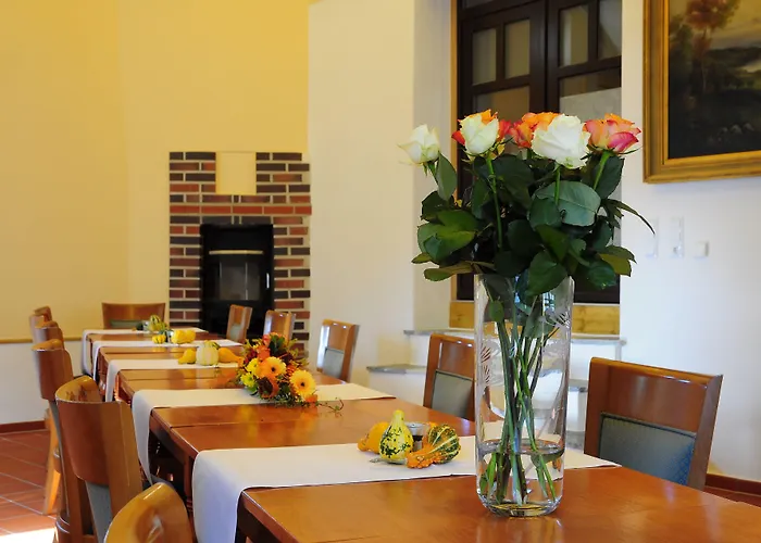 Otel Schlossresidenz Heitzenhofen 3*