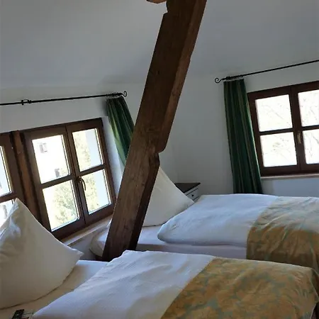 Schlossresidenz Heitzenhofen 3* Duggendorf