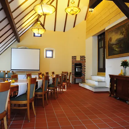 Schlossresidenz Heitzenhofen 3* Duggendorf